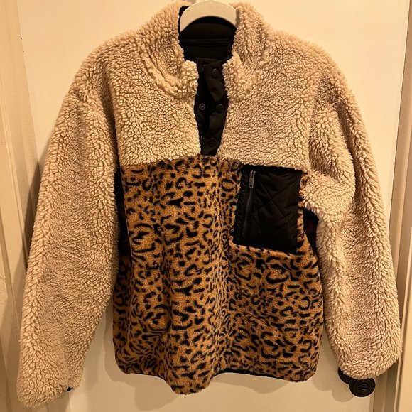 Rails Saga Leopard Print Teddy Quarter-Zip Pullover Jacket - Picture 6 of 10